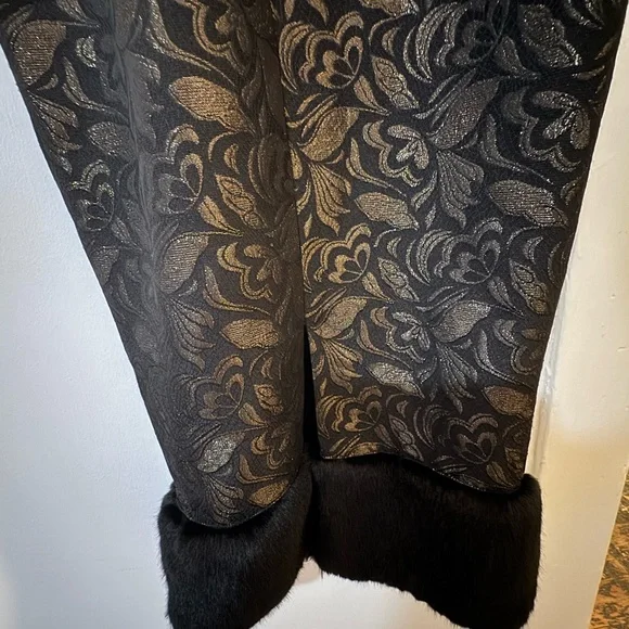 Collectif Black and Gold Juliette Jacquard Pencil Dress - Picture 10 of 11